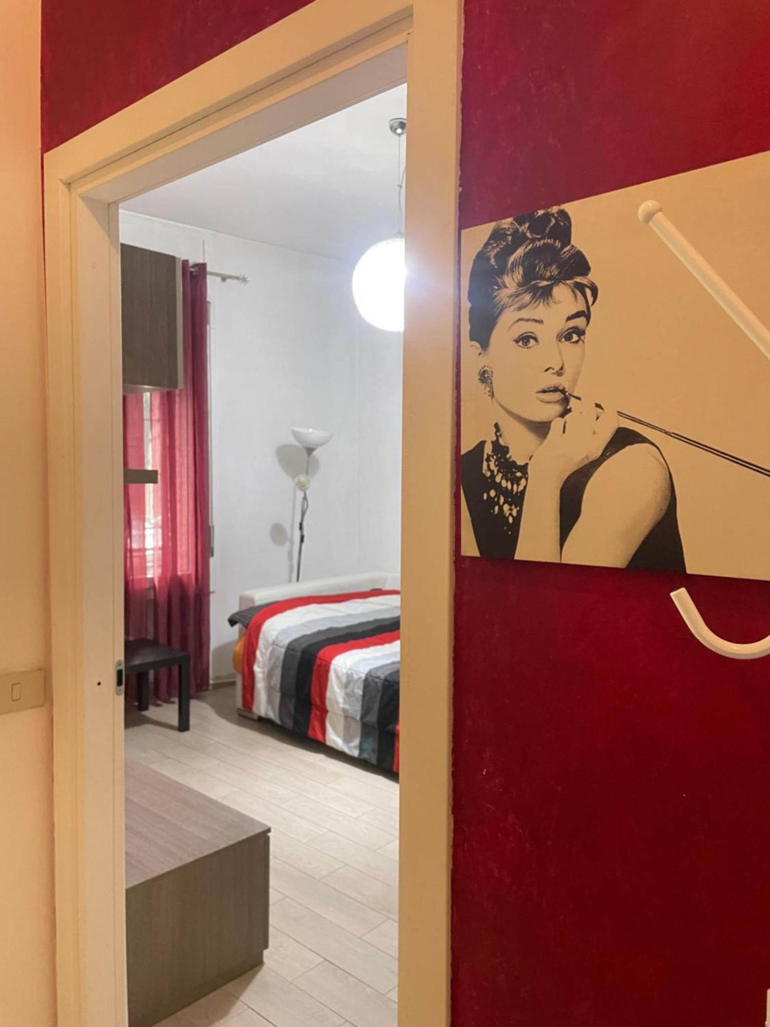 The Red Apartment2 Μιλάνο Εξωτερικό φωτογραφία